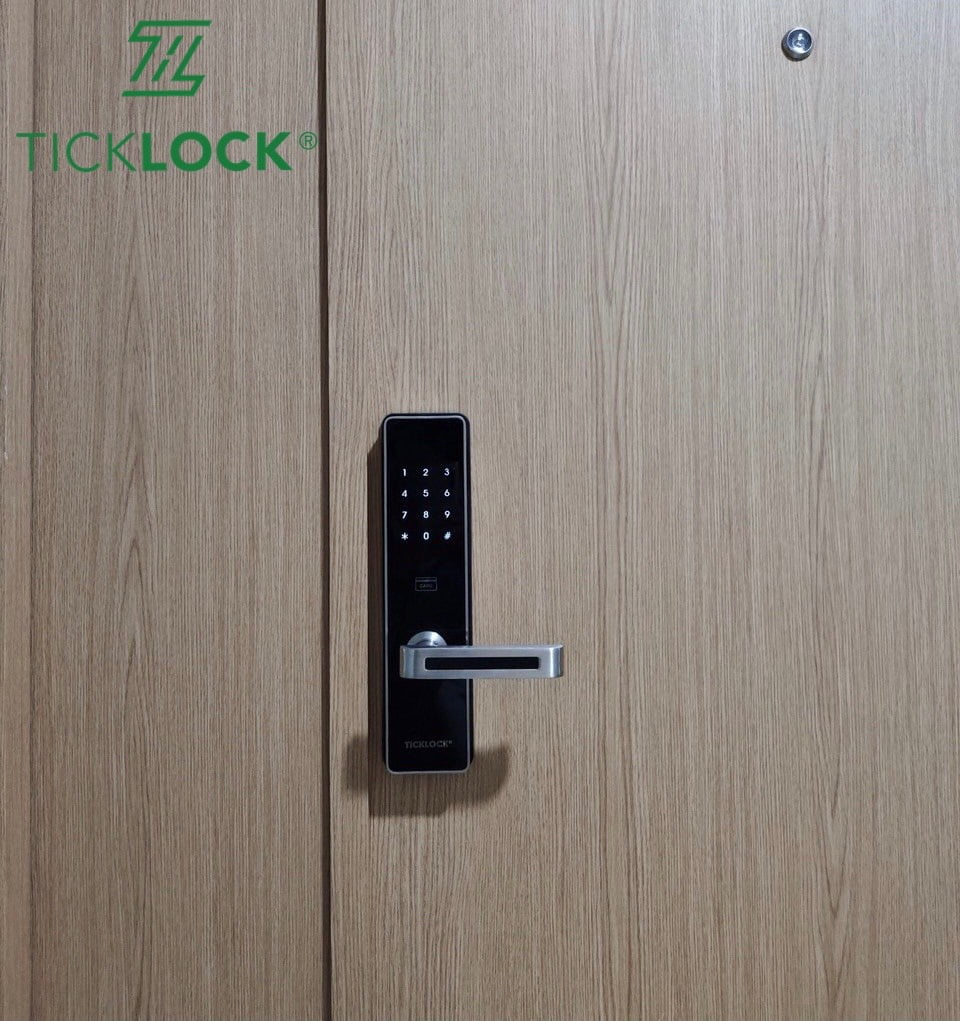 khóa mật mã thẻ từ ticklock sma03