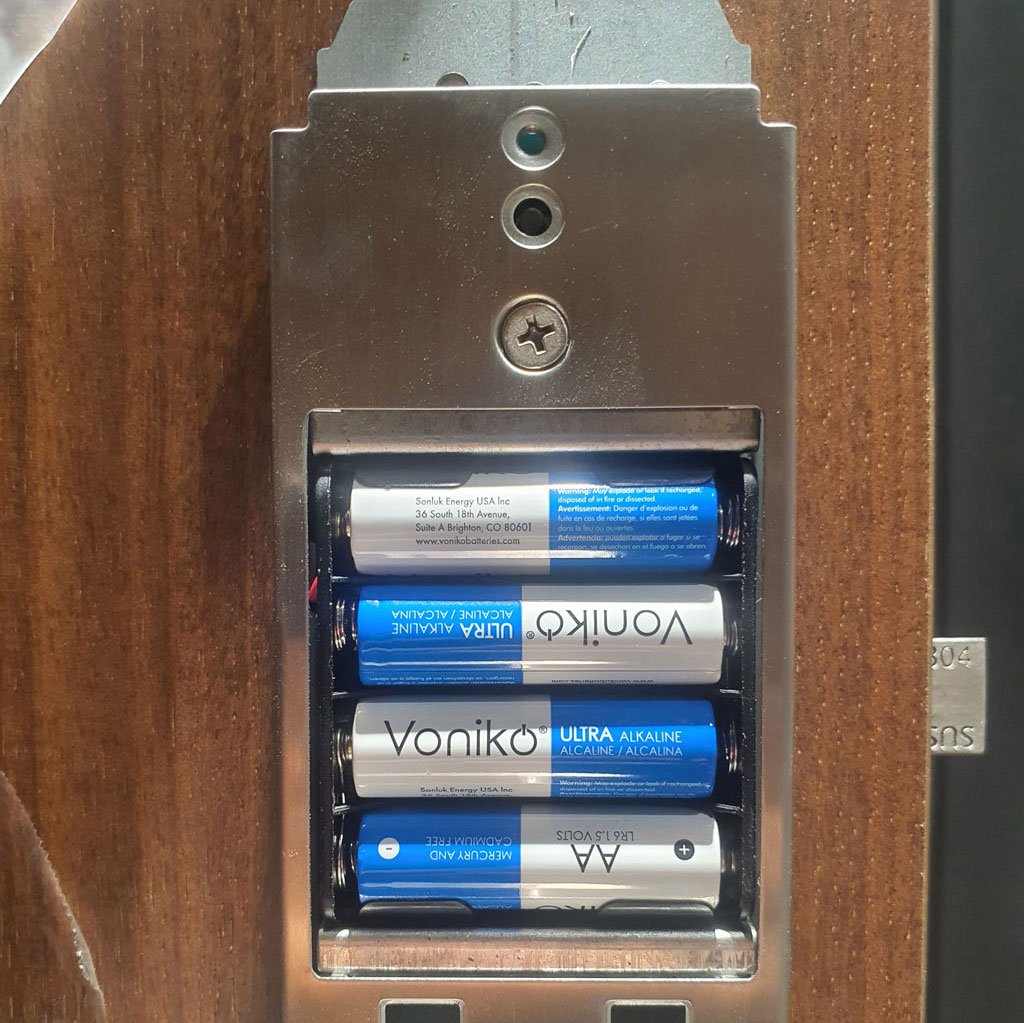 Hình ảnh thực tê khóa khách sạn ticklock SK500