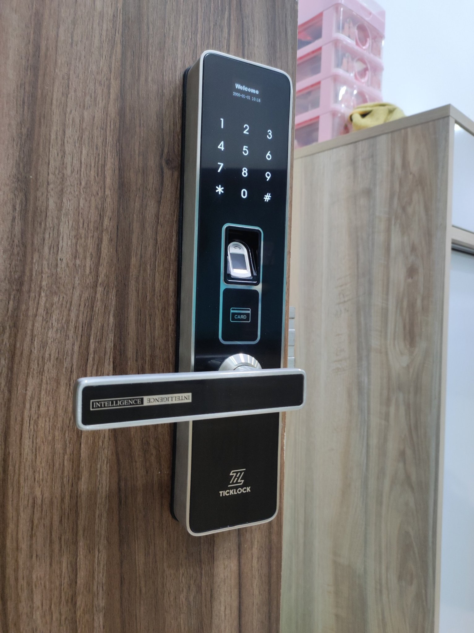 Hình ảnh thực tế khóa vân tay ticklock sma07