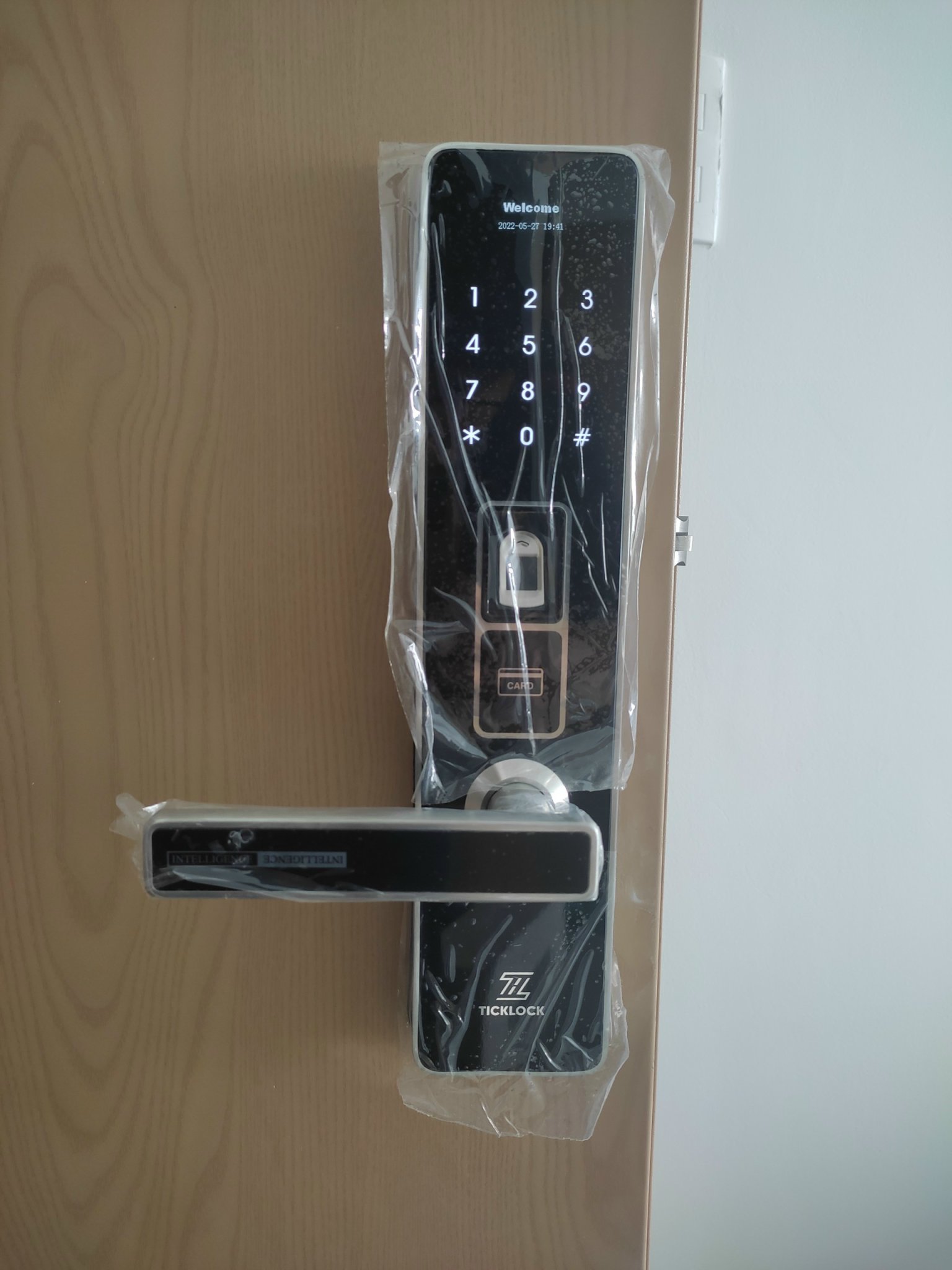 Hình ảnh thực tế khóa vân tay ticklock sma07