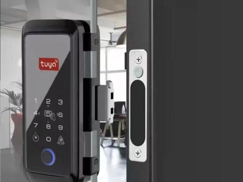 Giá của các loại khóa điện tử cho cửa lùa tuỳ thuộc vào mẫu mã và tính năng