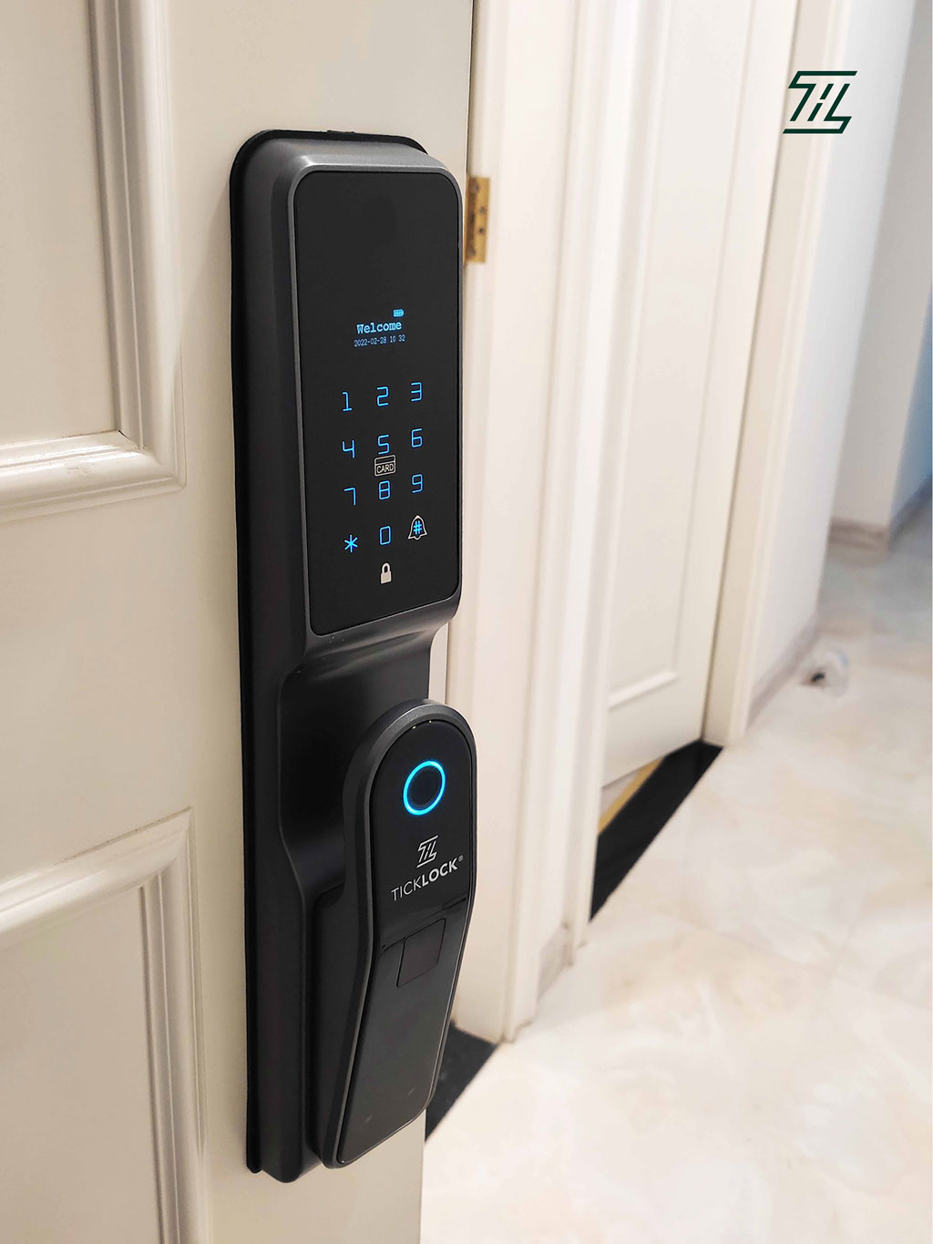 Hình ảnh thực tế khóa ticklock A590