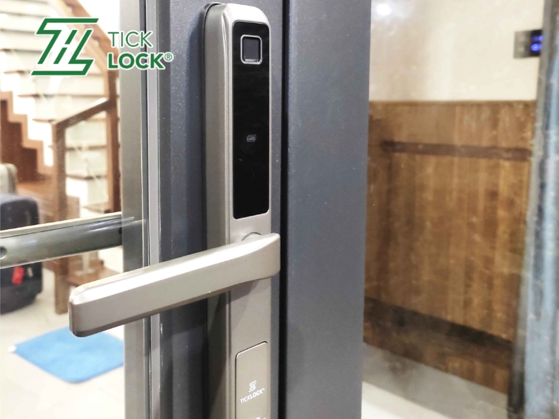 Ưu điểm của khóa cửa nhôm