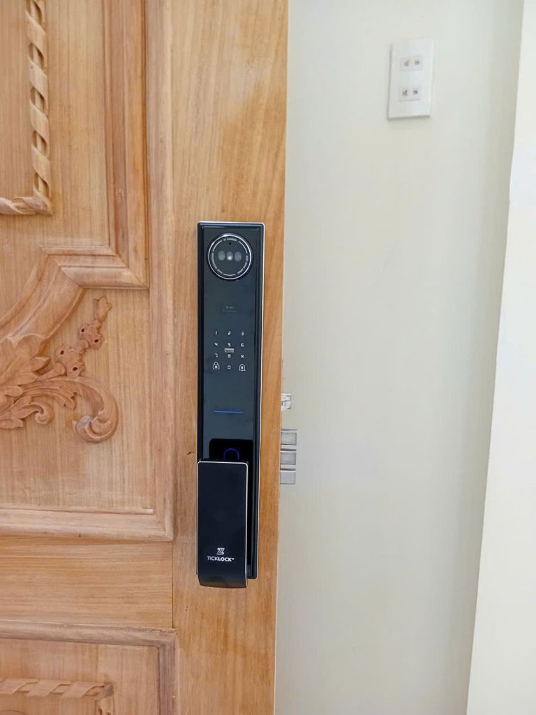 Hình ảnh thực tế khóa thông minh Ticklock AF200