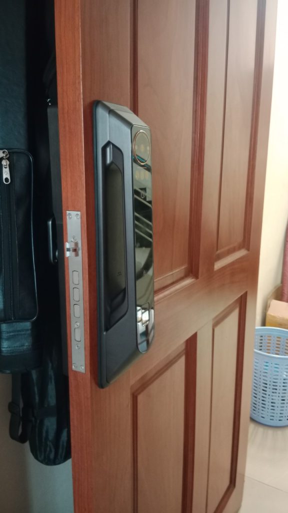 Hình ảnh thực tế khóa thông minh AF980