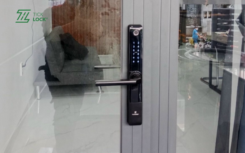Quy trình lắp đặt khóa cửa vân tay tại TICKLOCK