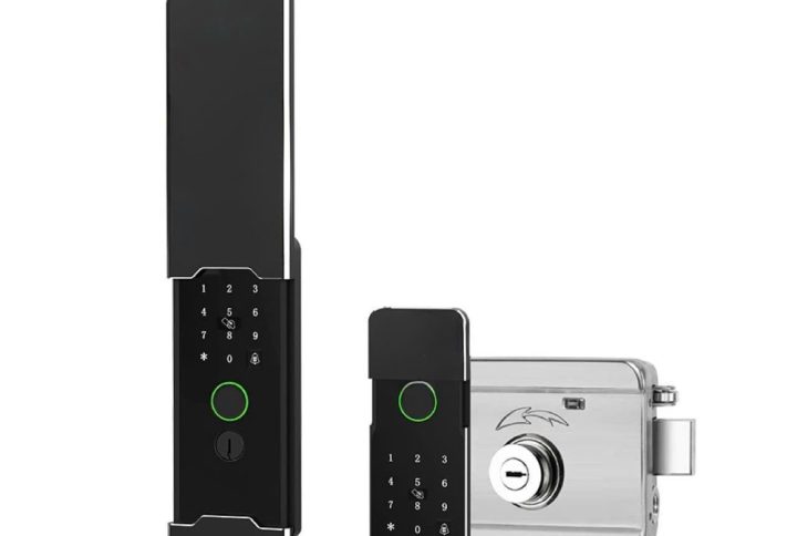 TICKLOCK G390i lắp cổng chung dãy trọ