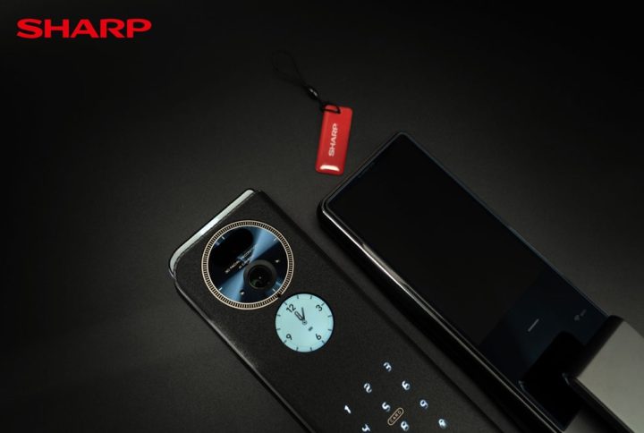 Cụm camera trên SHARP H4-FV